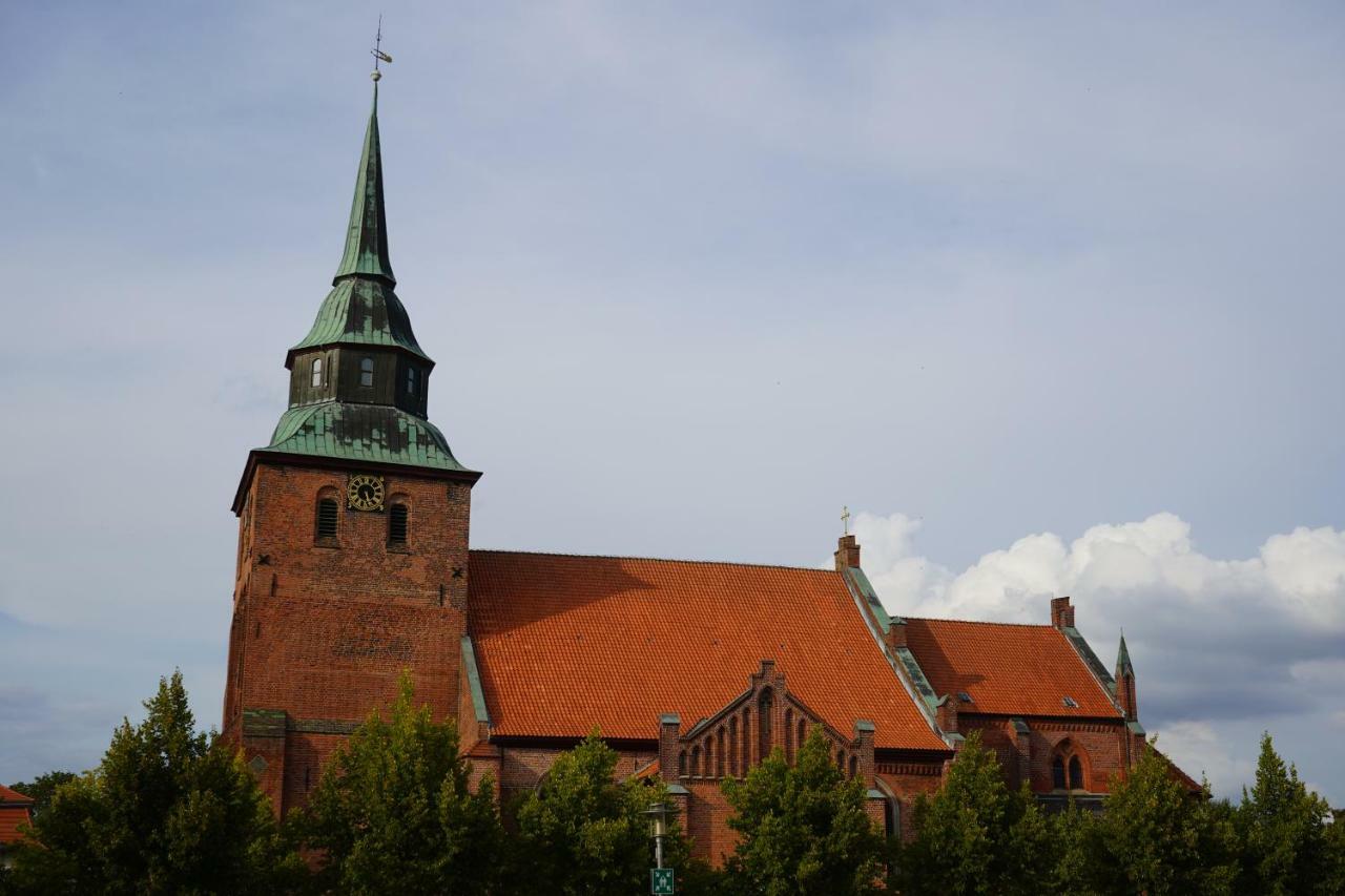 Ferienwohnungen Hafenblick Boizenburg Ngoại thất bức ảnh